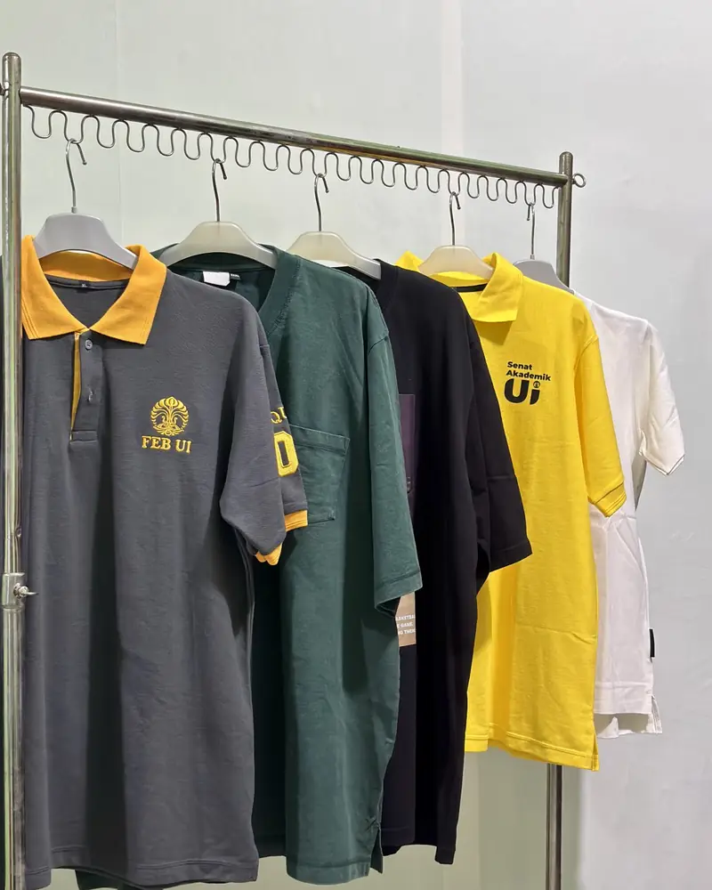Hasil produksi Kaka Konveksi: kaos polo seragam